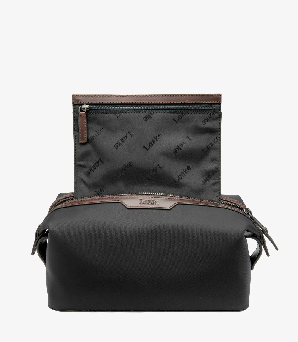 LOAKE WELLAND WASH BAG BLACK - Image 2